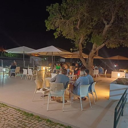 Parque de Campismo Orbitur Valverde Luz Exterior foto